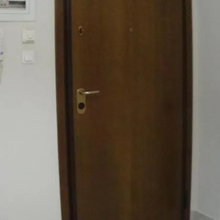 Anastasia's & Despoina's Apartamento *